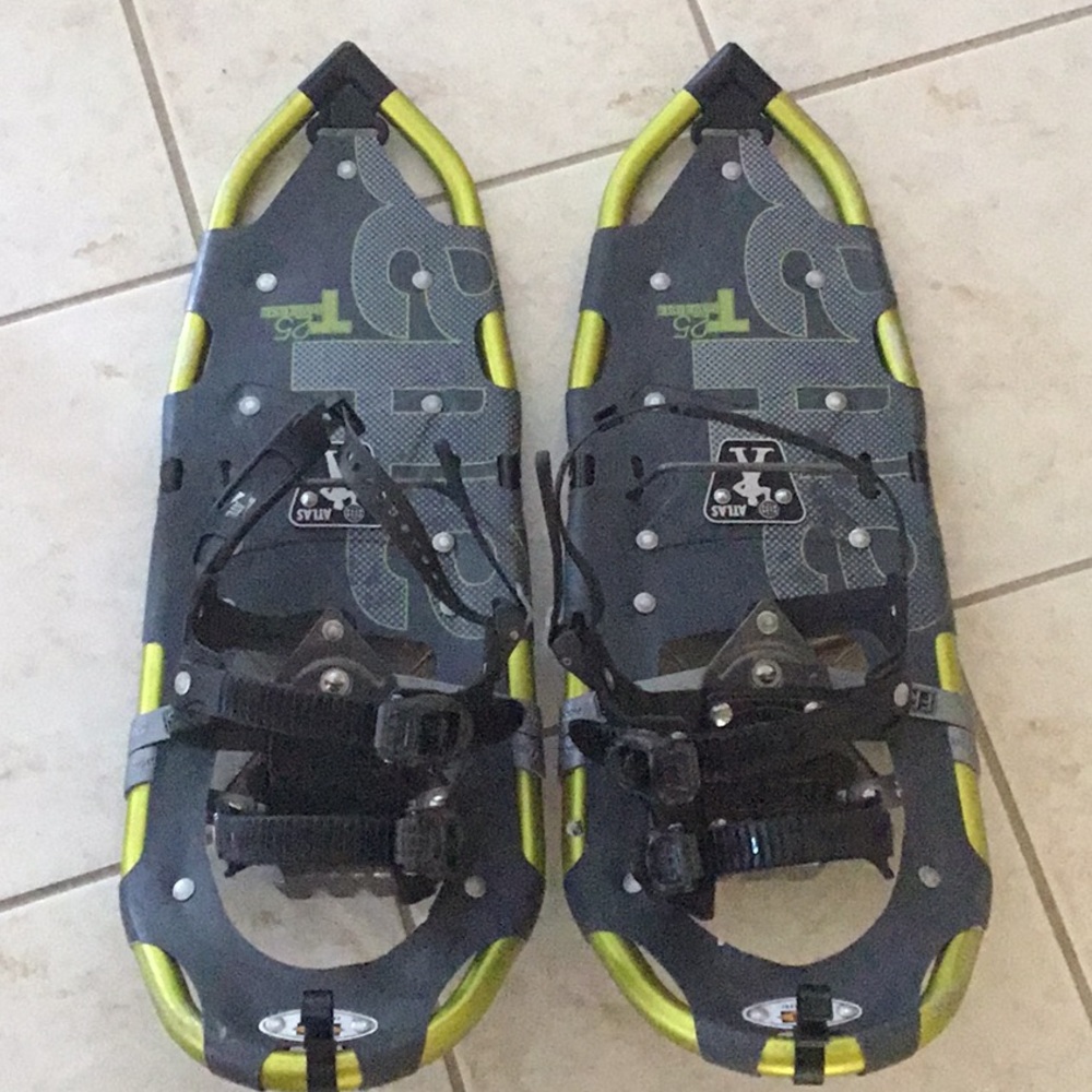 Unisex ATLAS Travers 25 snowshoes size 8” x 25” (120 to 200 lbs)